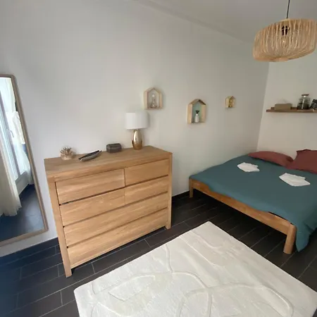 Familiale De 75m2 En Plein Coeur De Parigi